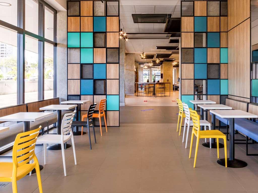 里贝朗普雷图高尔夫村宜必思经济型酒店 里贝朗普雷托 外观 照片